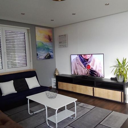 Apartments - Geraeumige 95 Qm Mit Balkon Augsburg Buitenkant foto