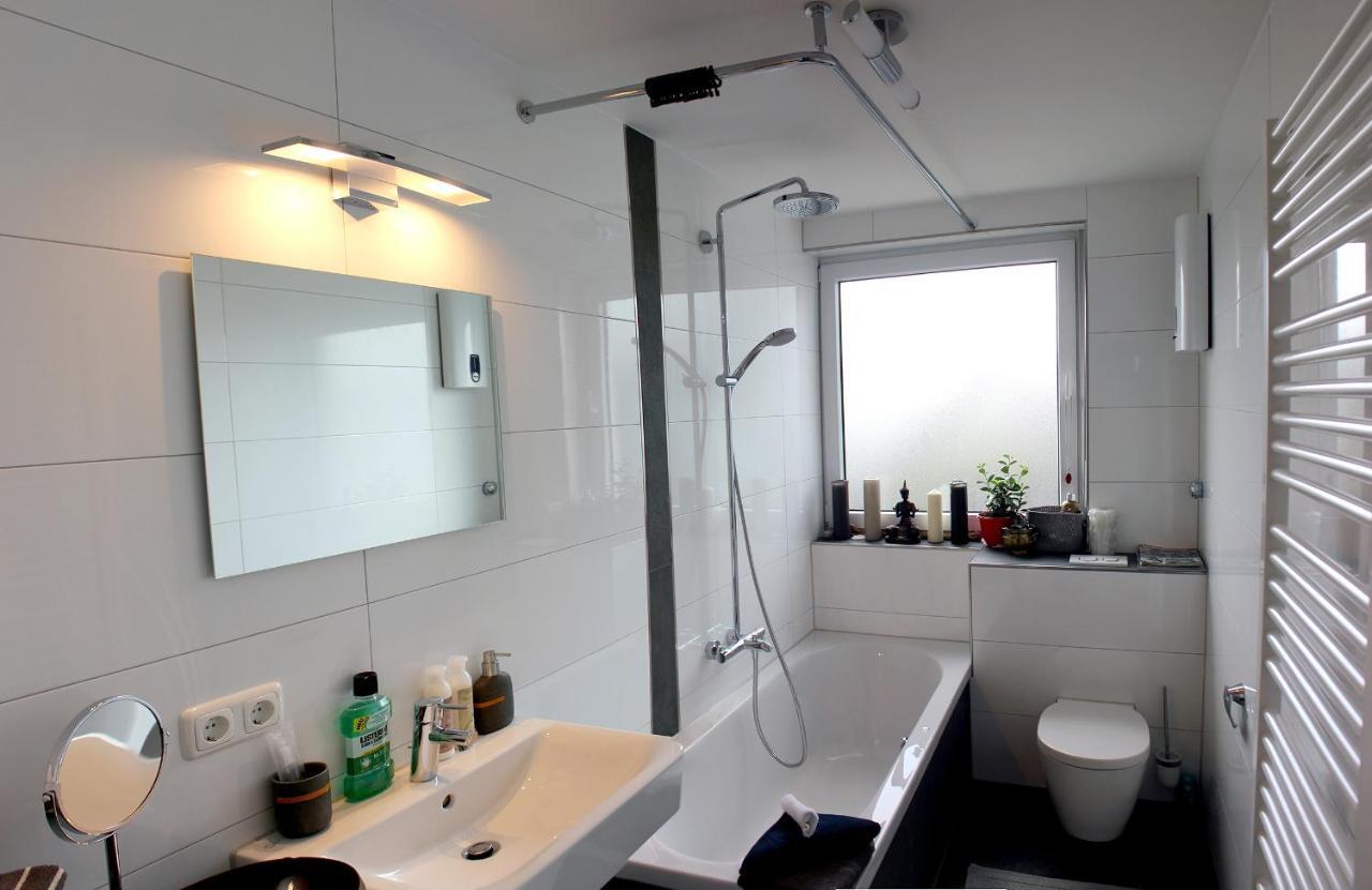 Apartments - Geraeumige 95 Qm Mit Balkon Augsburg Buitenkant foto